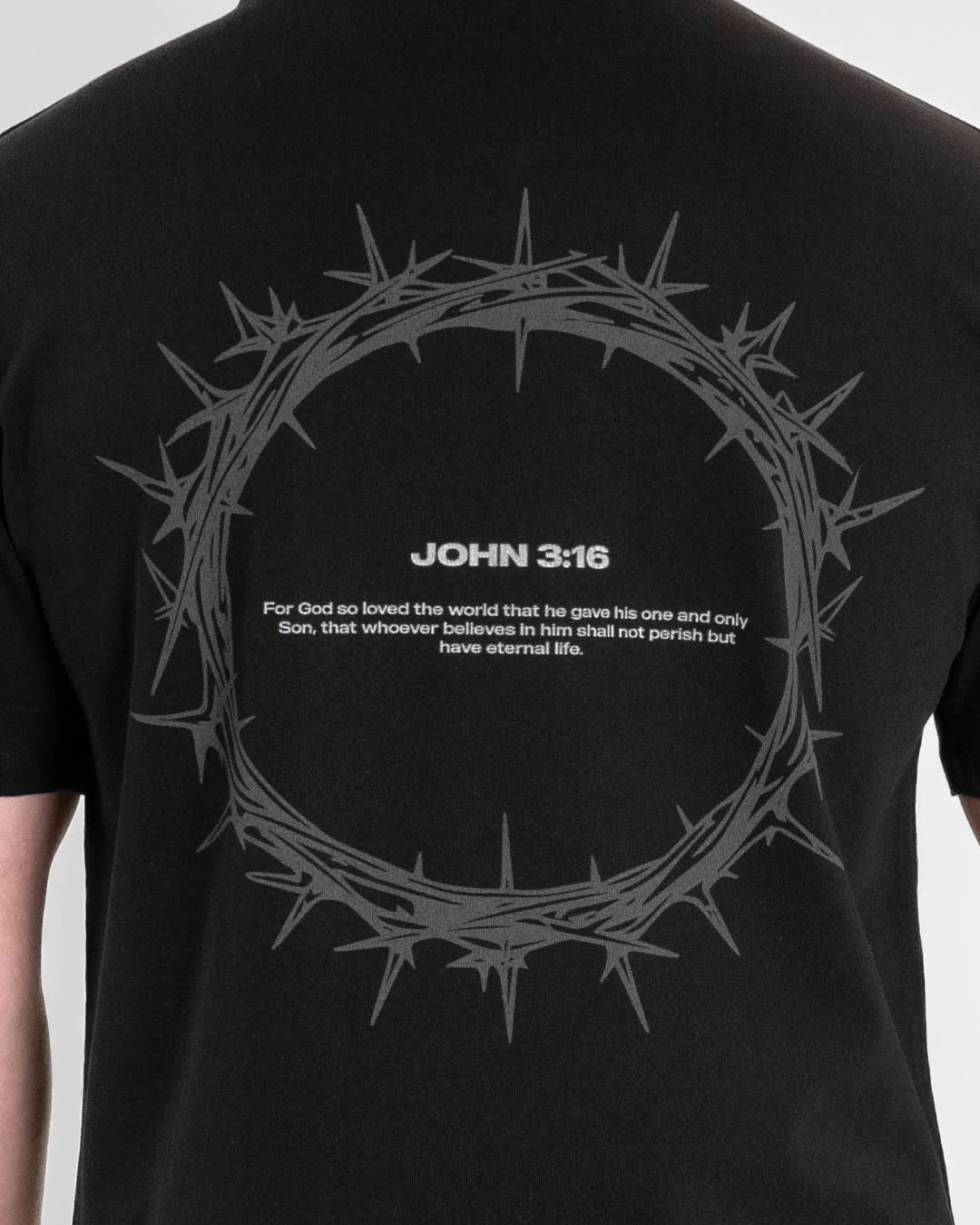 John 3:16 Crown of Thorns Oversized T-Shirt - Image 3